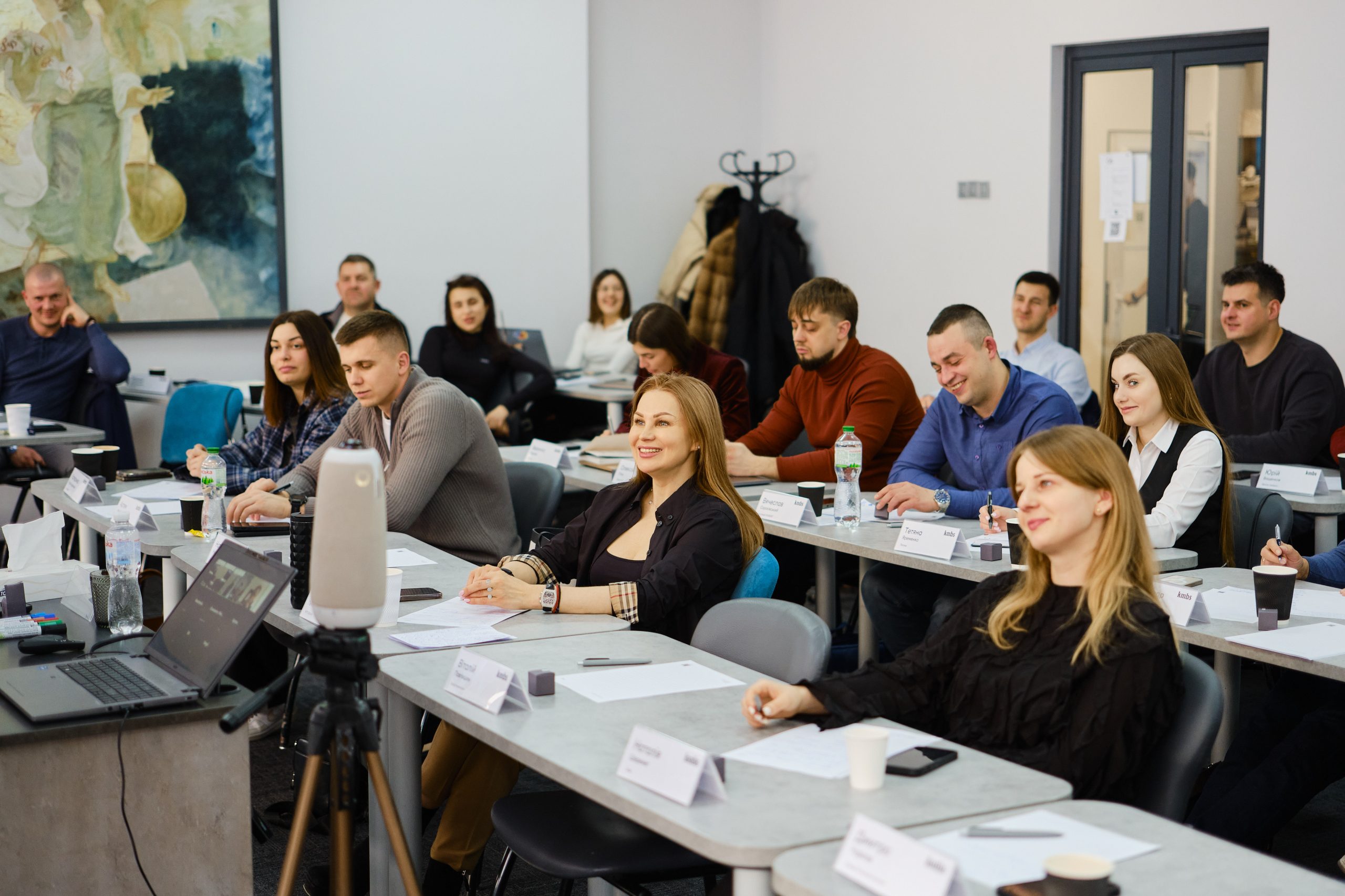 (UA) Стратегії продажу від KMBS